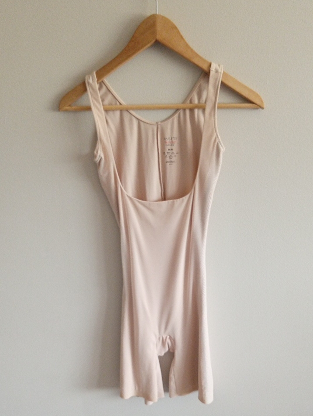 SPANX Light Nude Seamless Full-Body Shaper Size Medium